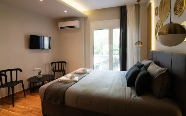 Central Charming Studio