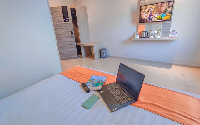 Front One Budget Waena Abepura