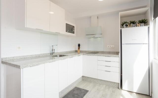 Urbe10 Angel Ganivet 2 Bedrooms Apartment