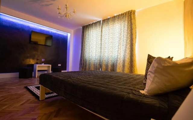 White Spacious Apartment
