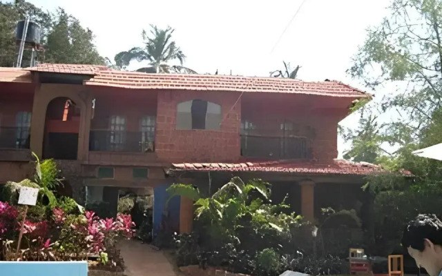 Sea Breeze Beach Resort Candolim