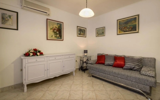 Žana - 30 m From sea - A1