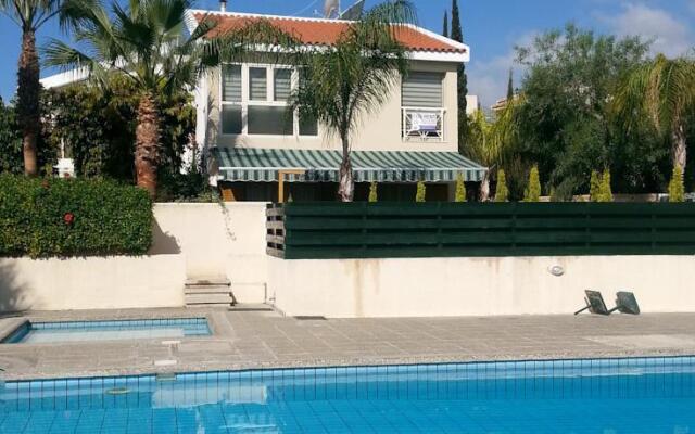 Periyiali Gardens Maisonette 14