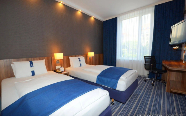 Premier Inn Dresden City Centre