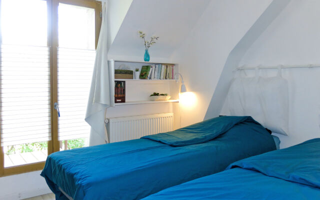 Au Soleil Joyeux (CTU201)