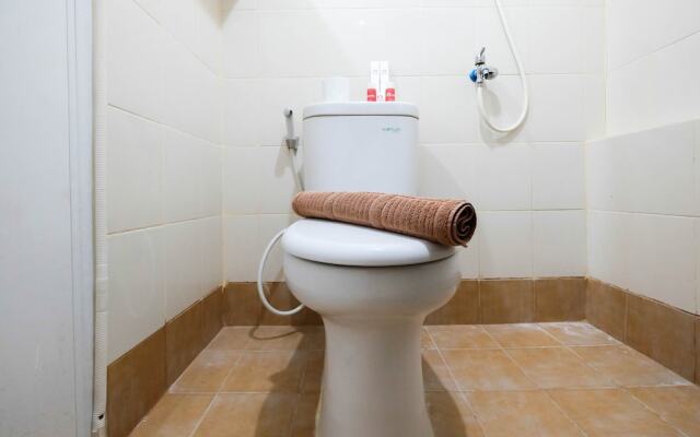 Comfy 2BR Bassura City Apartment Near Mall