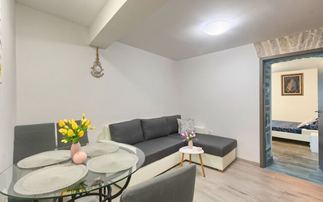 Riva Hostel Pula