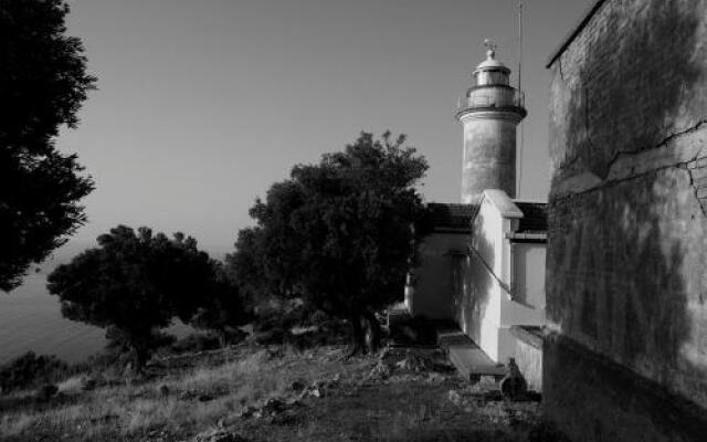 Öz Likya Pension