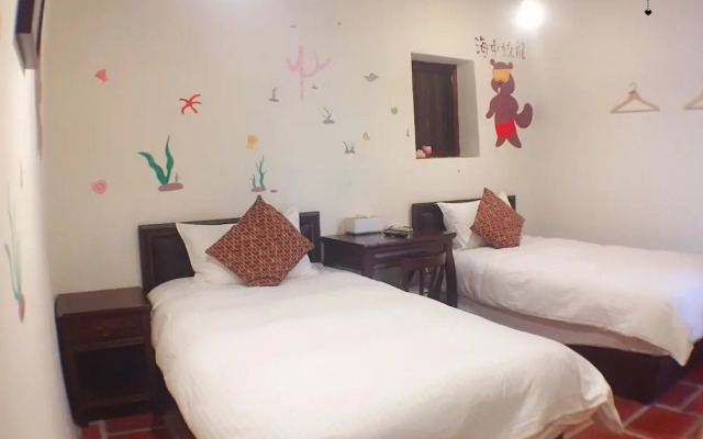 Longmen Inn Bed and Breakfast