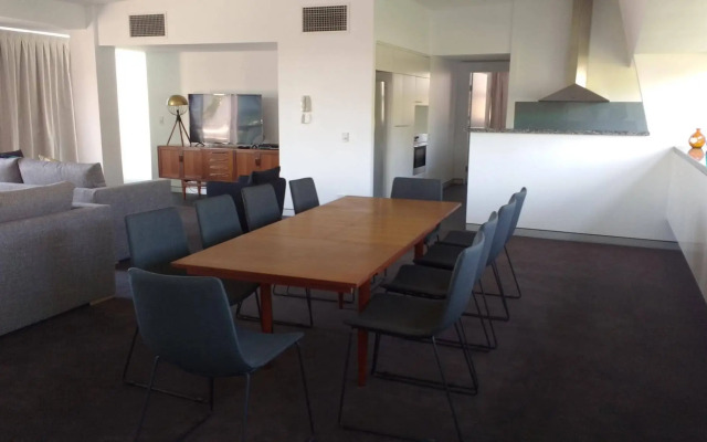 Sydney East Luxury Apartment