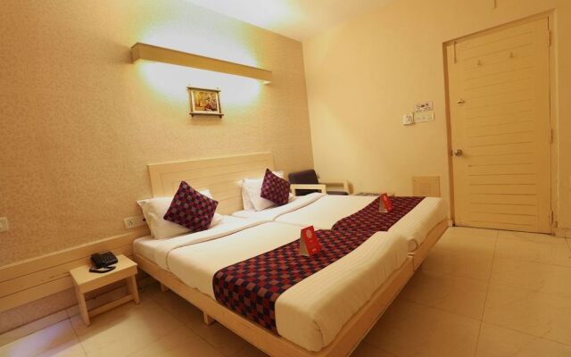 OYO 9512 Hotel Tulsi