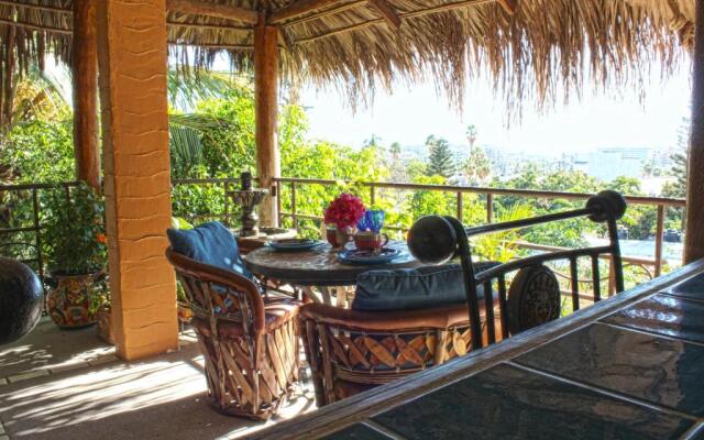 The Bungalows Hotel