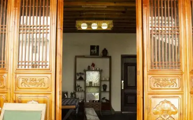 Dali Guoyuntian Courtyard