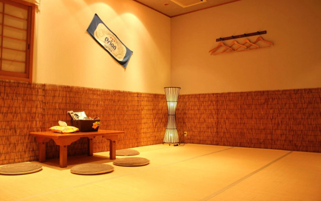 Okinawa Minshuku Kariyushi