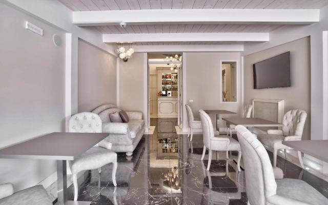 The Moon Boutique Hotel & Spa