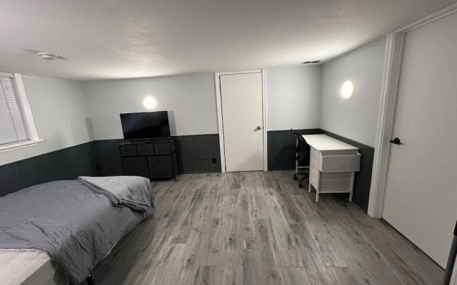 Prime Location Studio With Separate Amenities