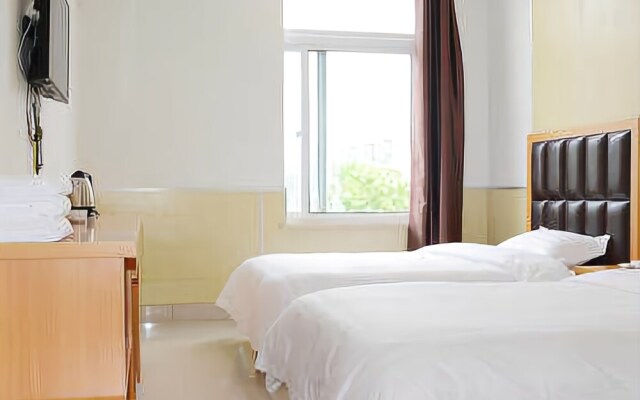 100inn Disney Airport Hotel