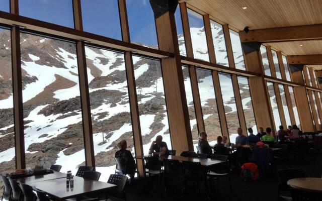 Plateau Lodge