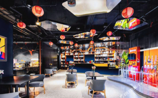 Zsmart Hotel (Nanjing Fuzimiao)