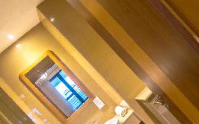 Citadelle Mall Apartments