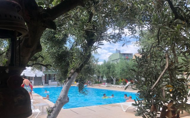 Afissia Garden Hotel