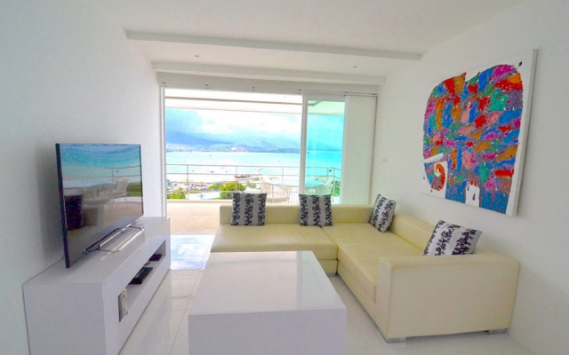 Luxury Apartment Unique Residences