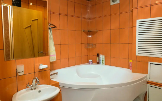Apartments on Sovetskaya str., 19A,