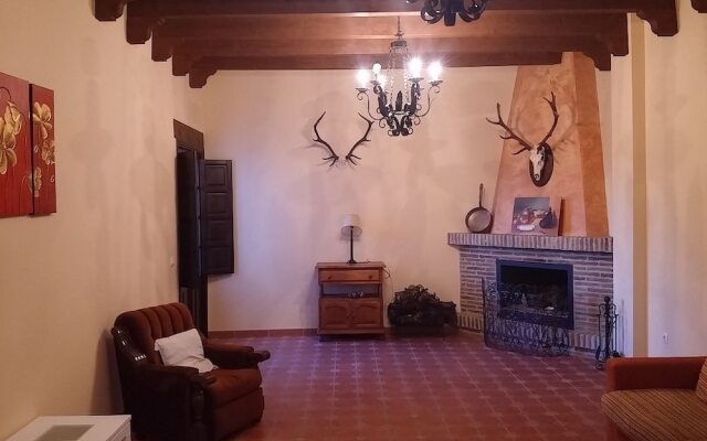 Hotel Vega De Cazalla