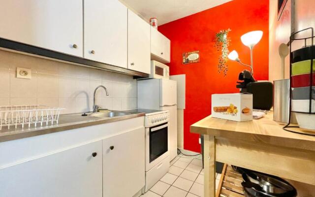 Apartment for 4 person 3min walk to GEMTramGare #C1