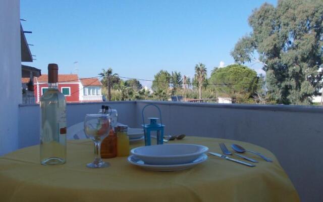 Anthonys' Kavos Hostel House