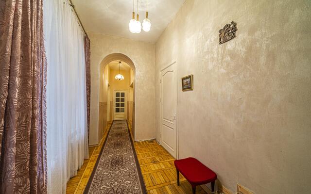 ARent (АРент) на проспекте Литейный