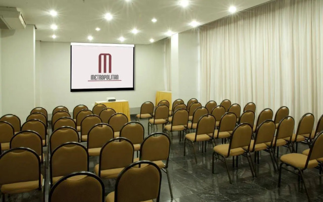 Metropolitan Hotel by Atlantica