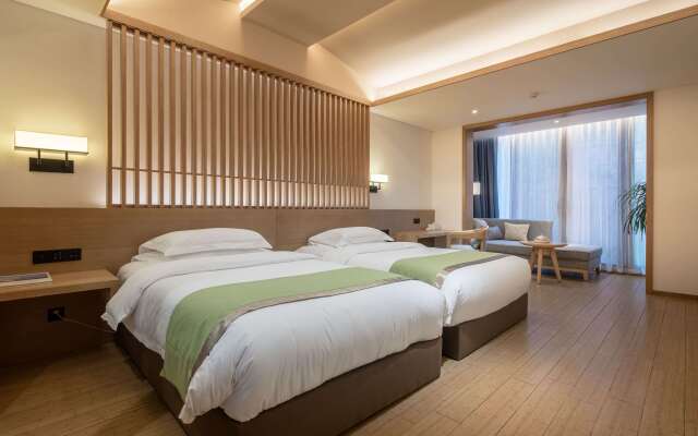 Howard Johnson Huashuiwan Hot Springs Resort Chengdu