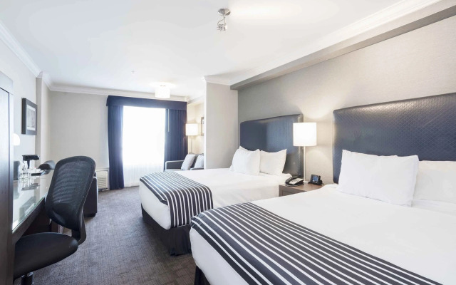 Sandman Signature Prince George Hotel