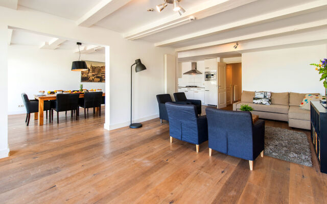 Amsterdam Centre Harbour Apartments