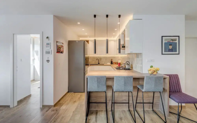 Bells & Whistles, Comfortable Condo