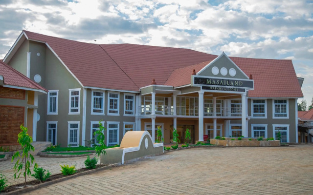 Masailand Safari & Lodge
