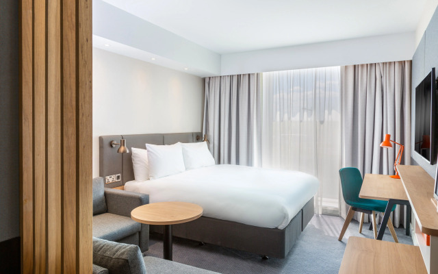 Holiday Inn Express Hotel Dublin Airport by IHG