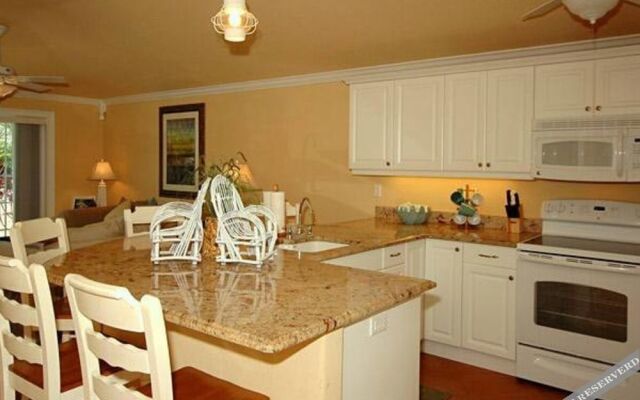 Sand Dollar - 6604 Holmes Blvd