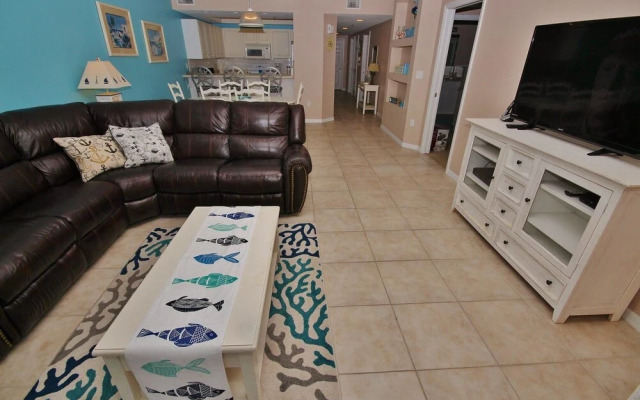 Oceanwalk 7-205 Apartment 3