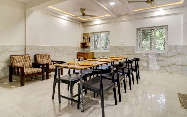 Itsy By Treebo - Golden Grand Inn