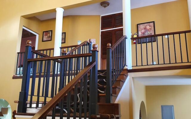 Gemstone Estates Montego Bay VIP Villa