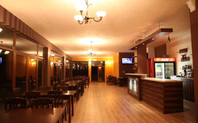 Perpershka River Villas