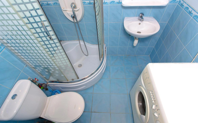 Апартаменти вул. Театральна 26 з балконом на Вернісаж.