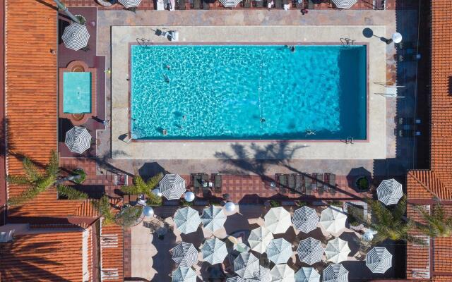 La Jolla Beach and Tennis Club