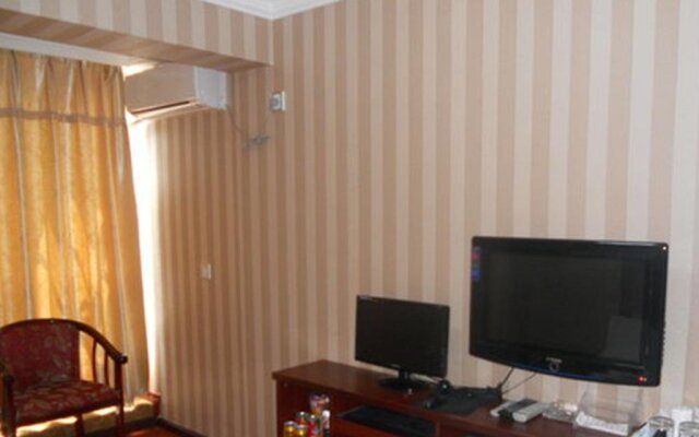 Yuexin Business Hotel