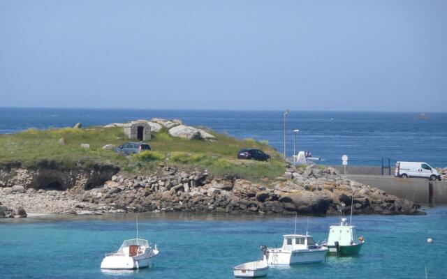 Semi-detached House With sea Views, Porspoder