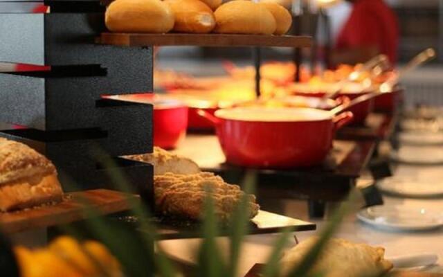 eSuites Ita Resort & Eventos by Atlantica