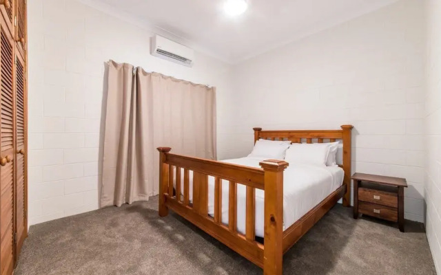 Sea Breeze - Cannonvale