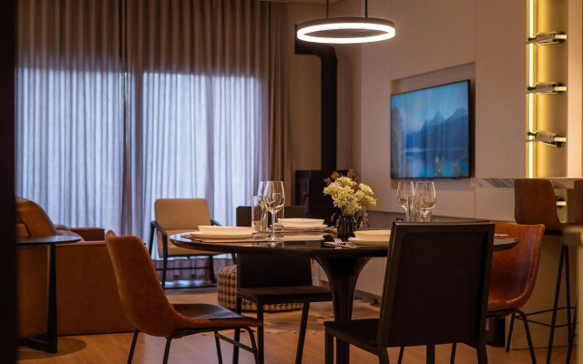 Essence 105 - Apto novo, 2 suítes no Centro de Gramado